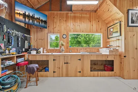 72 Cobble Hill Road Paris ME 04281