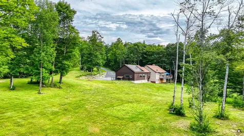 72 Cobble Hill Road Paris ME 04281