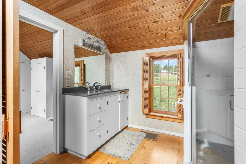 122 Coastal Road Brooksville ME 04617