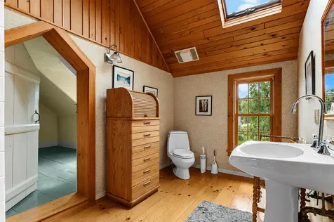 122 Coastal Road Brooksville ME 04617