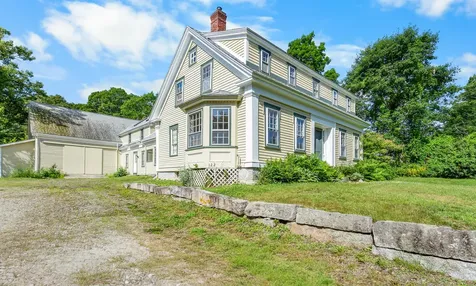 122 Coastal Road Brooksville ME 04617