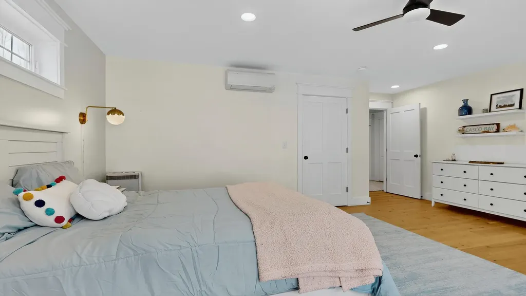 27 Fawn Woods Way Westbrook ME 04092