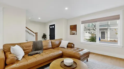 27 Fawn Woods Way Westbrook ME 04092