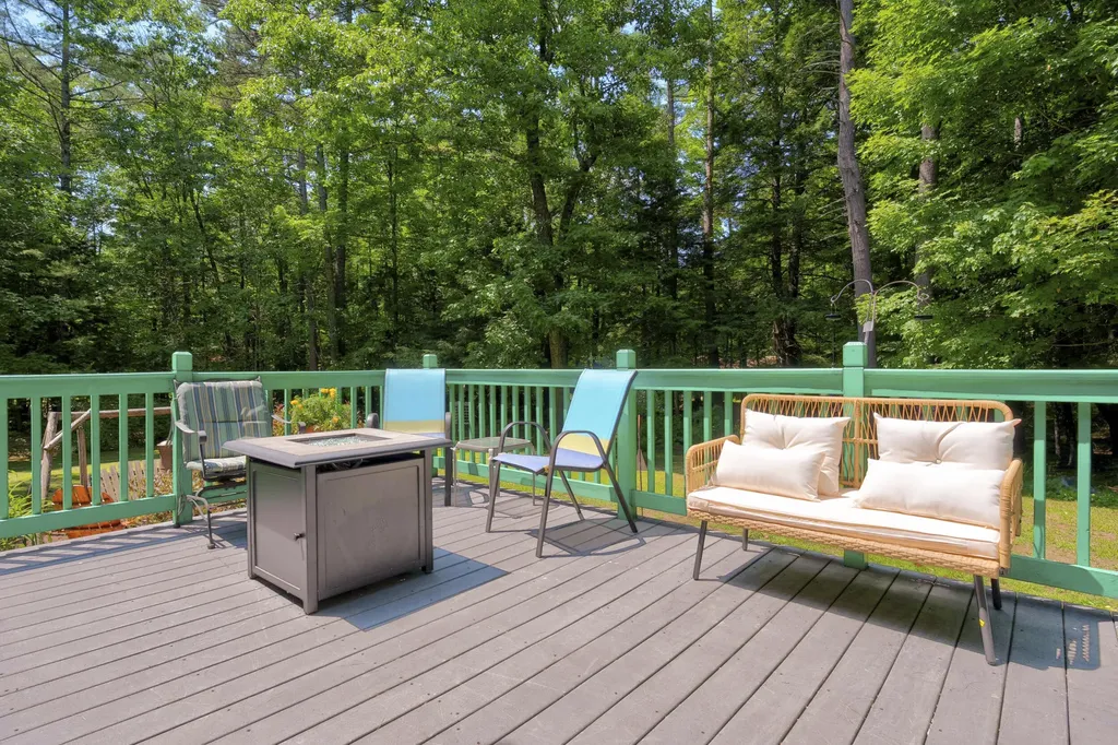 169 Grandview Drive Limerick ME 04048