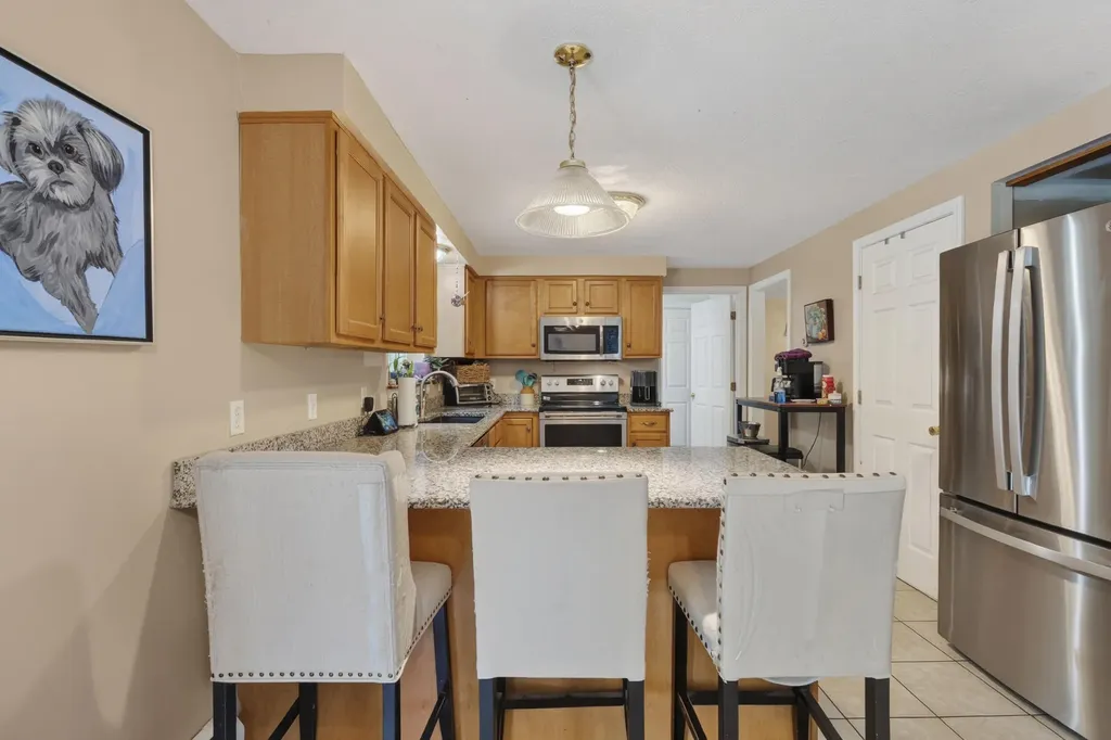 169 Grandview Drive Limerick ME 04048