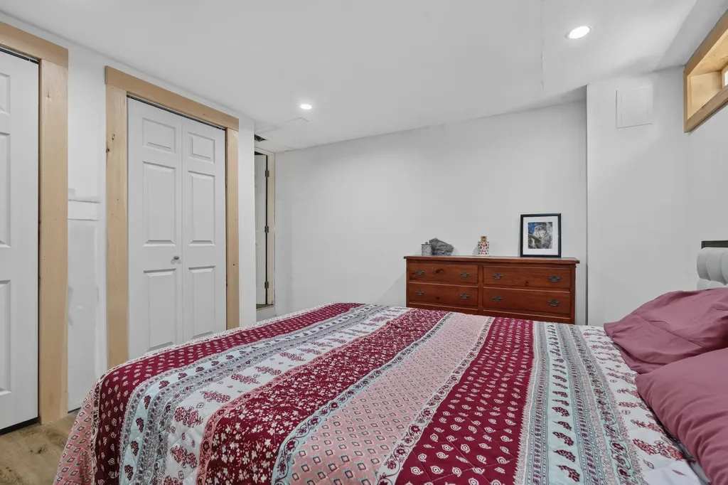169 Grandview Drive Limerick ME 04048