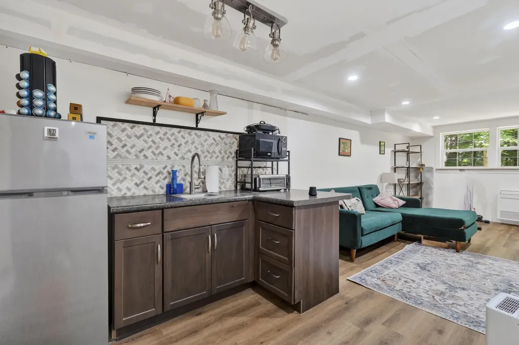169 Grandview Drive Limerick ME 04048