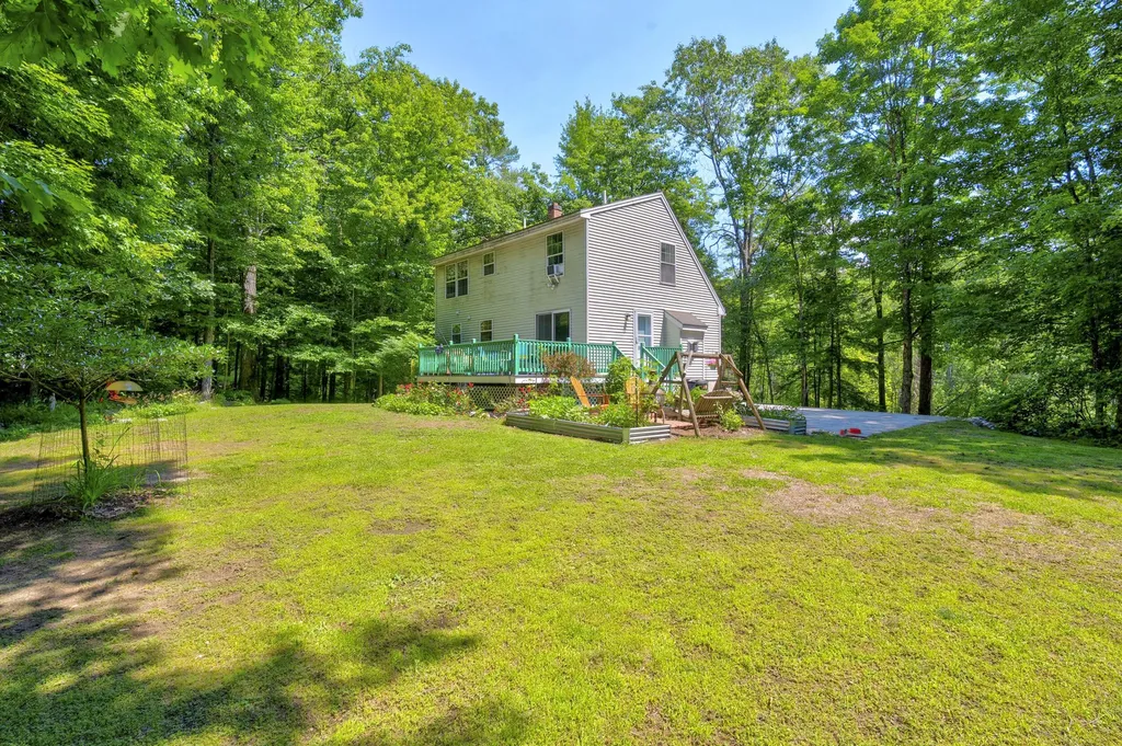 169 Grandview Drive Limerick ME 04048