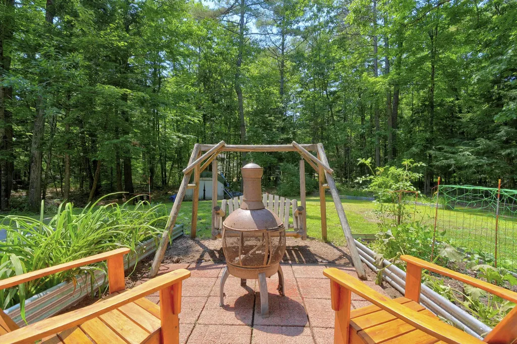 169 Grandview Drive Limerick ME 04048