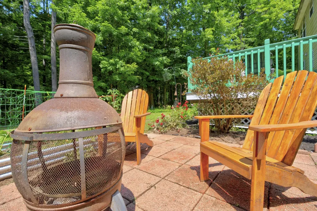 169 Grandview Drive Limerick ME 04048