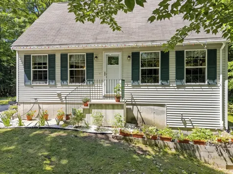 169 Grandview Drive Limerick ME 04048