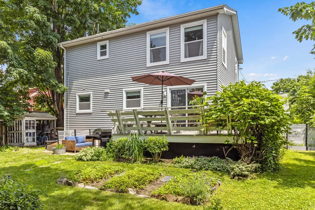 87 Sawyer Street South Portland ME 04106