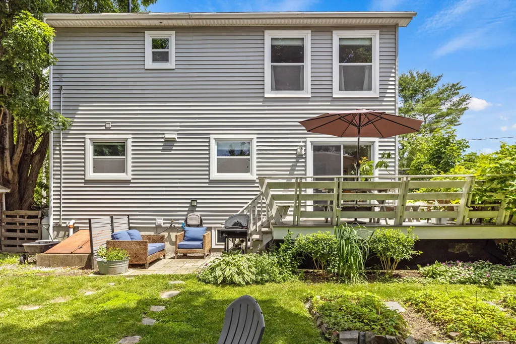 87 Sawyer Street South Portland ME 04106