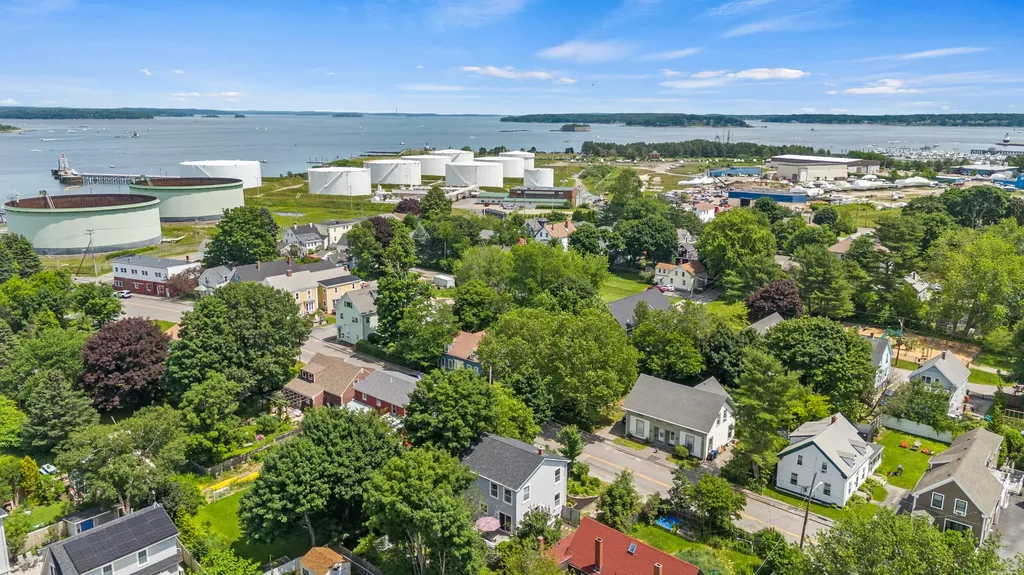 87 Sawyer Street South Portland ME 04106