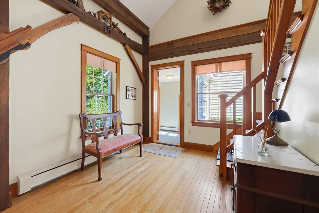 339 Fowler Road Cape Elizabeth ME 04107