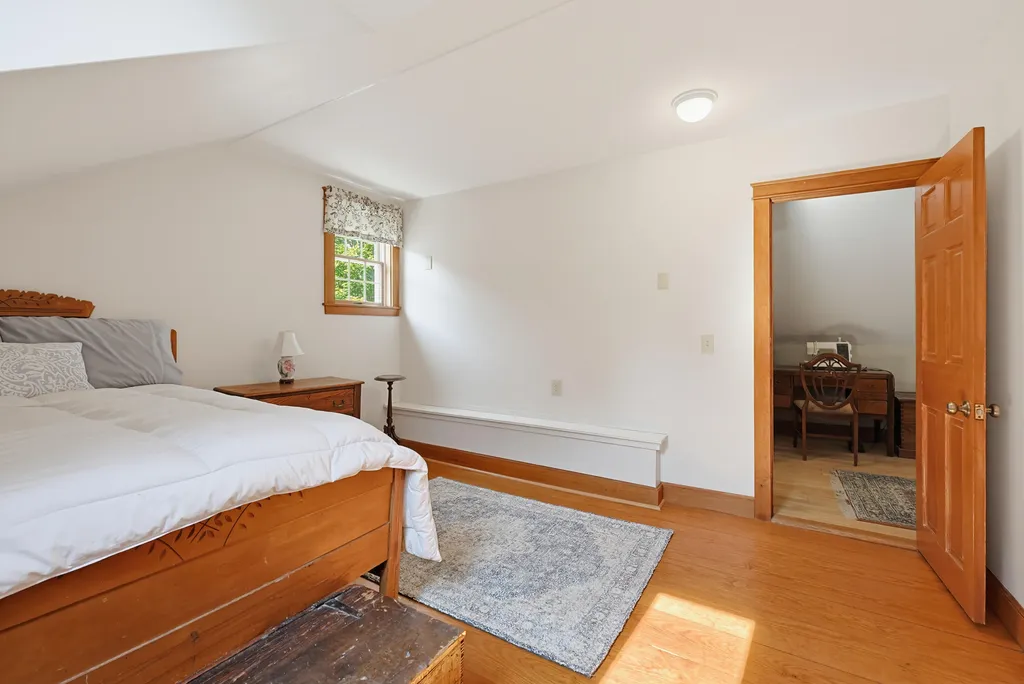 339 Fowler Road Cape Elizabeth ME 04107