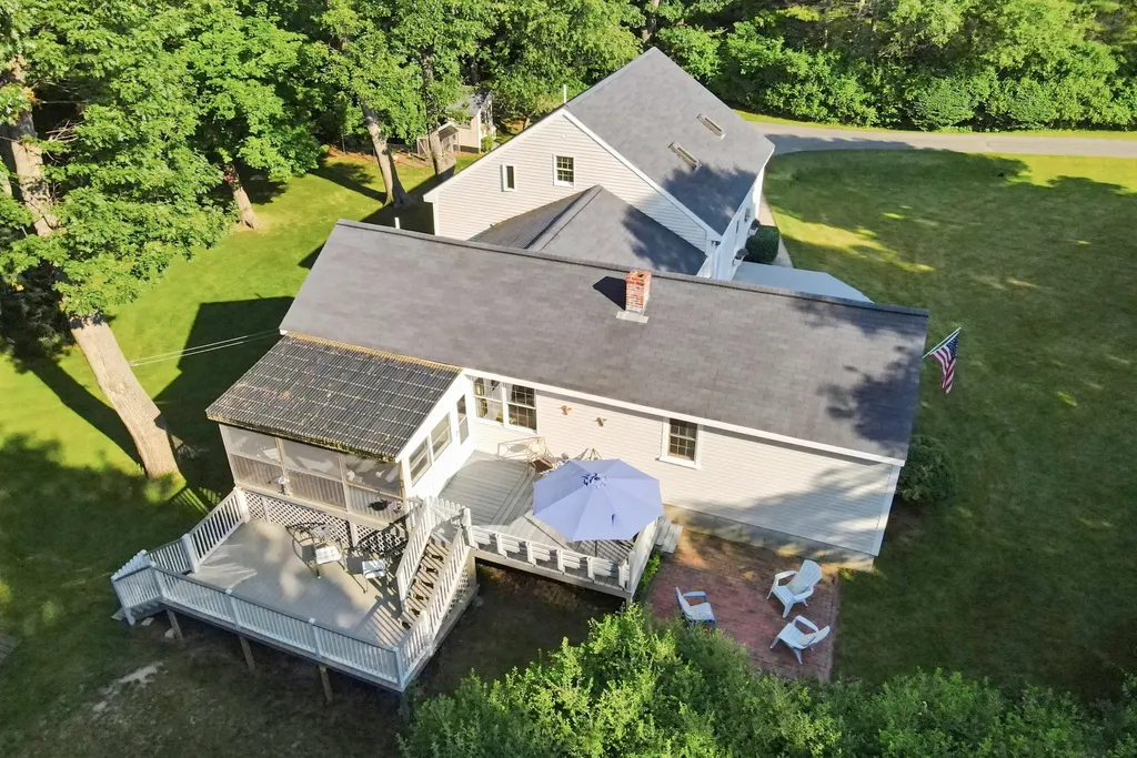 339 Fowler Road Cape Elizabeth ME 04107