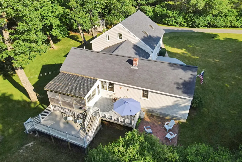 339 Fowler Road Cape Elizabeth ME 04107