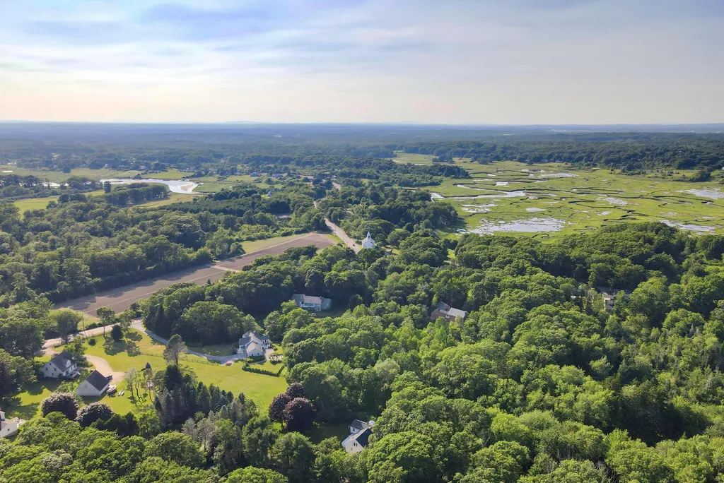 339 Fowler Road Cape Elizabeth ME 04107