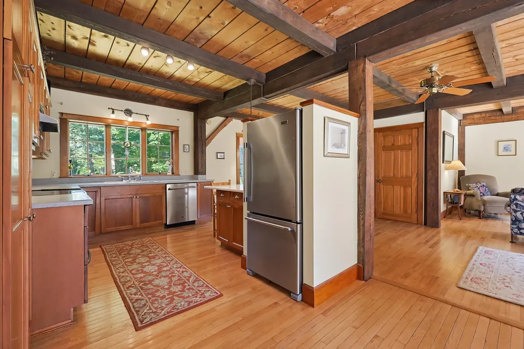 339 Fowler Road Cape Elizabeth ME 04107