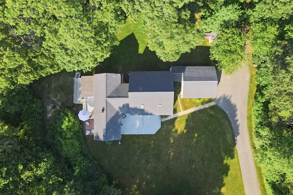 339 Fowler Road Cape Elizabeth ME 04107