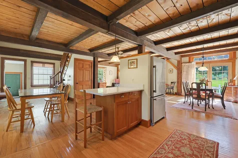 339 Fowler Road Cape Elizabeth ME 04107