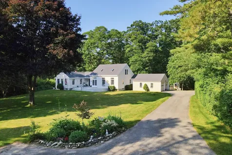 339 Fowler Road Cape Elizabeth ME 04107