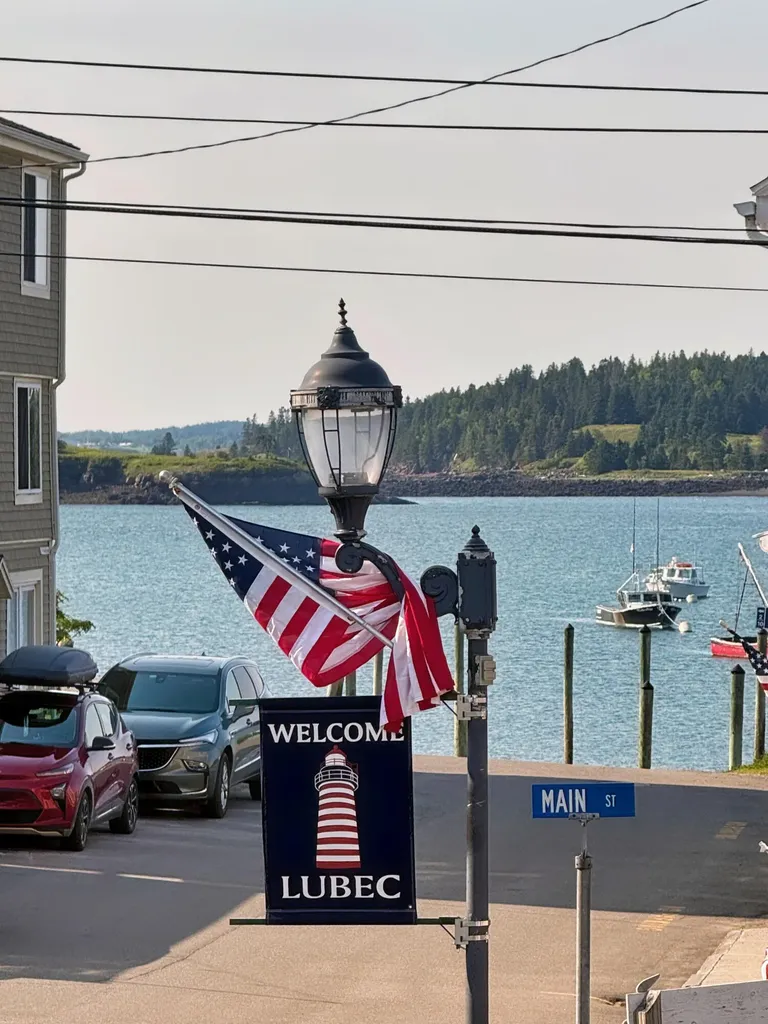24 Water Street Lubec ME 04652
