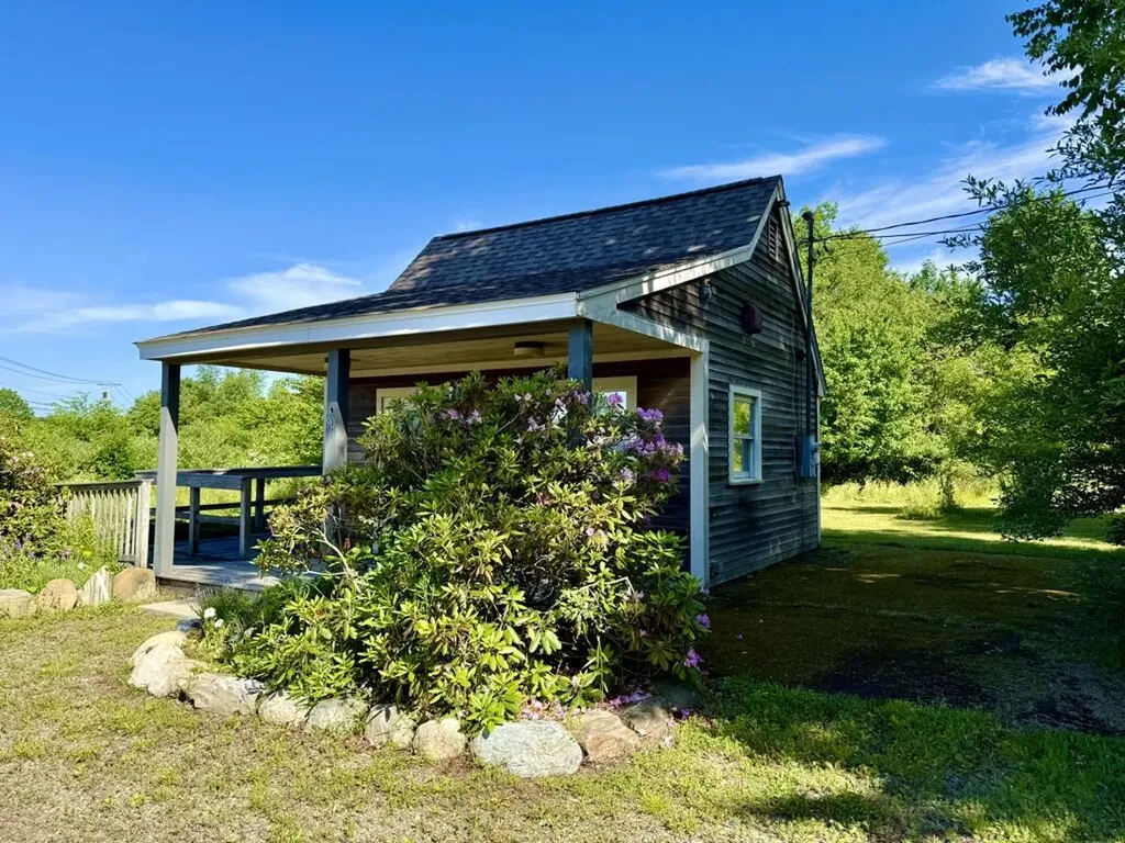90 Searsport Avenue Belfast ME 04915