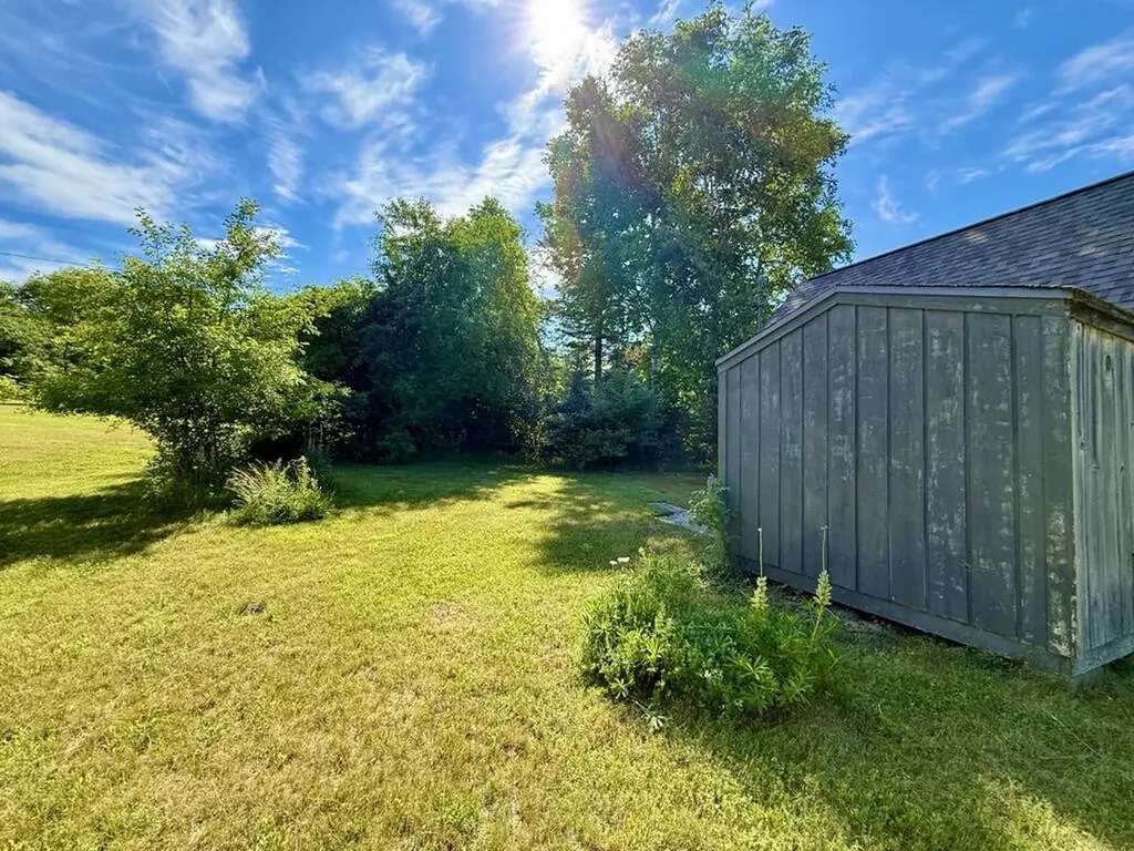 90 Searsport Avenue Belfast ME 04915