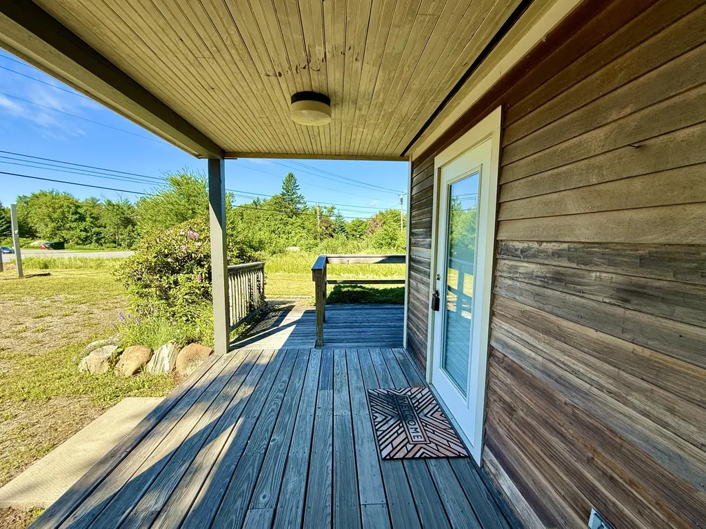 90 Searsport Avenue Belfast ME 04915
