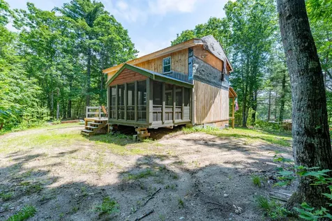 1 Oxford Terrace Brownfield ME 04010