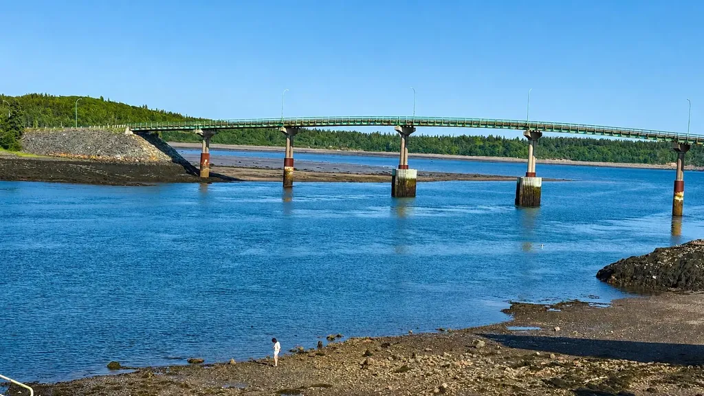 24 Water Street Lubec ME 04652
