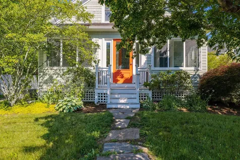 3 Cross Street Camden ME 04843