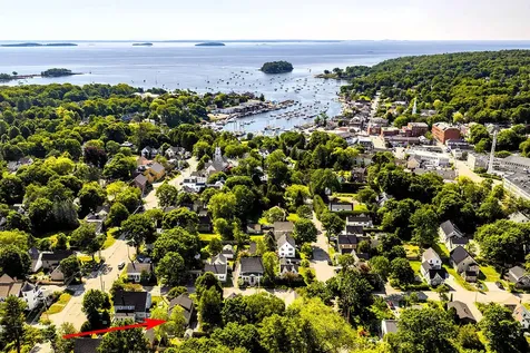 3 Cross Street Camden ME 04843