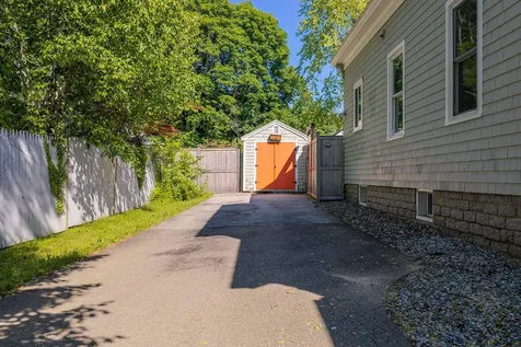 3 Cross Street Camden ME 04843