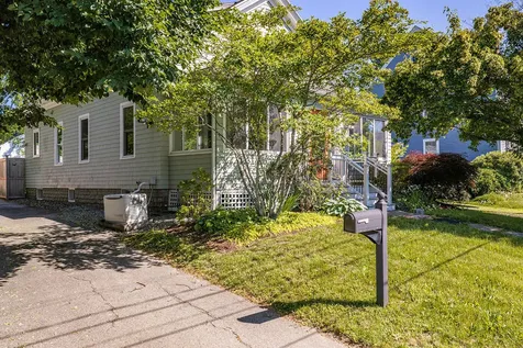3 Cross Street Camden ME 04843