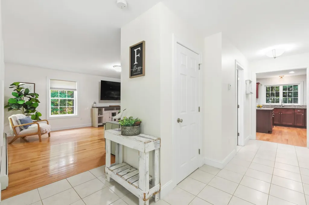 3 Frenchmans Lane Windham ME 04062