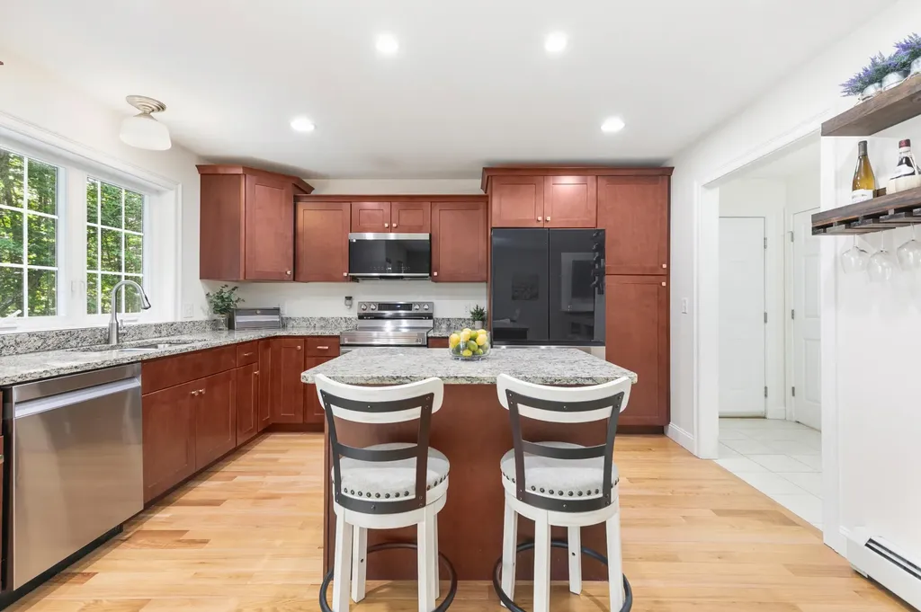 3 Frenchmans Lane Windham ME 04062