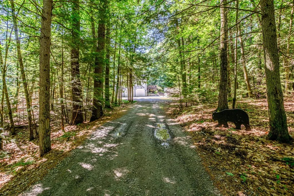 10 Bear Point Road Harrison ME 04040