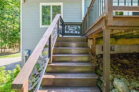 10 Bear Point Road Harrison ME 04040