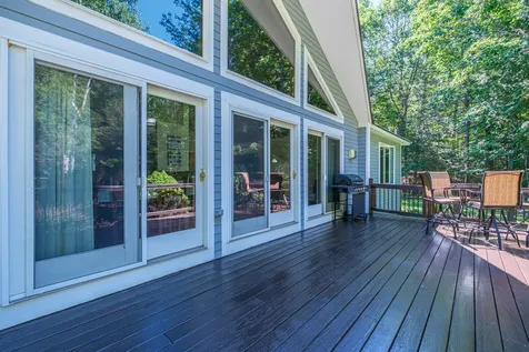 10 Bear Point Road Harrison ME 04040