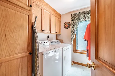 10 Bear Point Road Harrison ME 04040