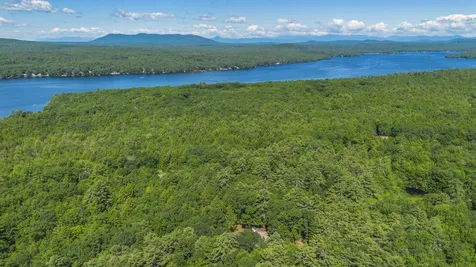 10 Bear Point Road Harrison ME 04040