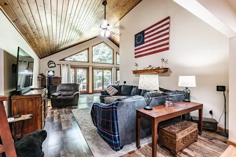 10 Bear Point Road Harrison ME 04040