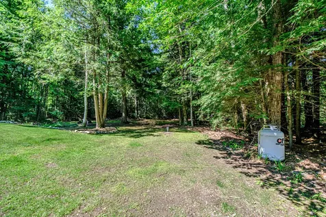 10 Bear Point Road Harrison ME 04040
