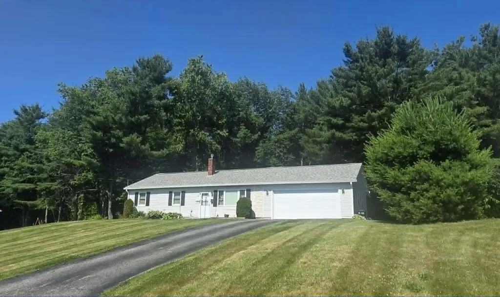 54 Windy Street Augusta ME 04330