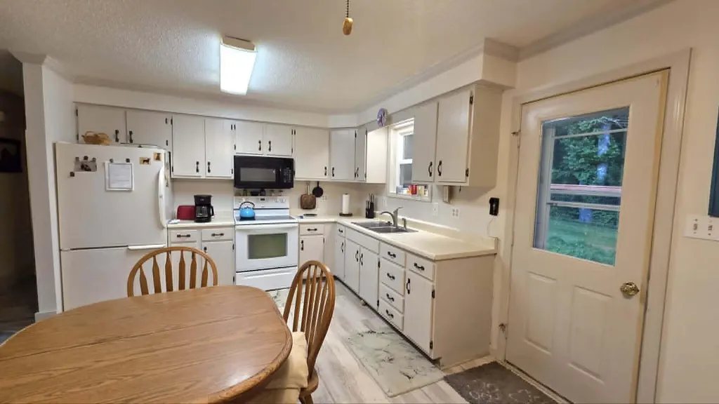 54 Windy Street Augusta ME 04330