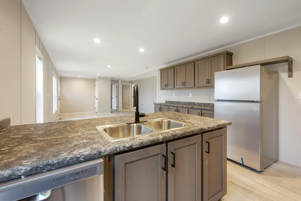 17 Spring Street Newport ME 04953