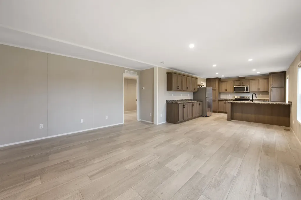 17 Spring Street Newport ME 04953